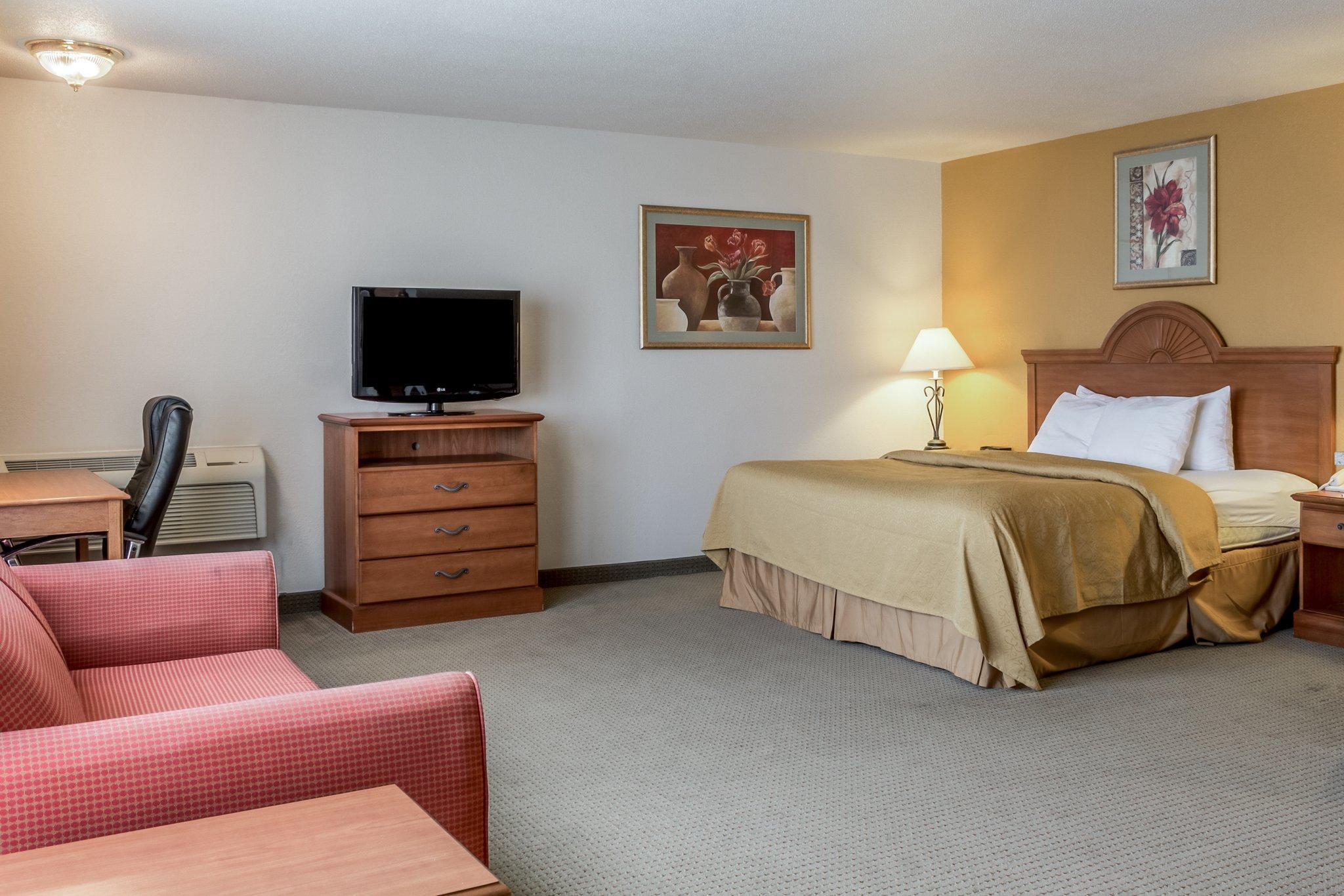 Quality Inn Huron Bagian luar foto